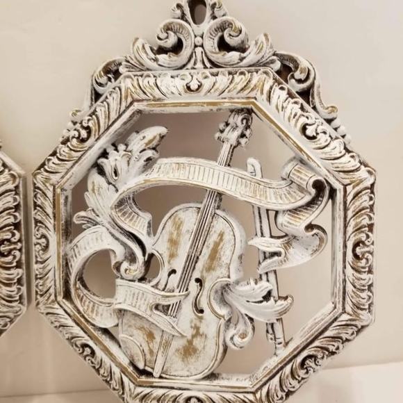 Vintage-Inspired White Wall Decor Set - Picture 5 of 10